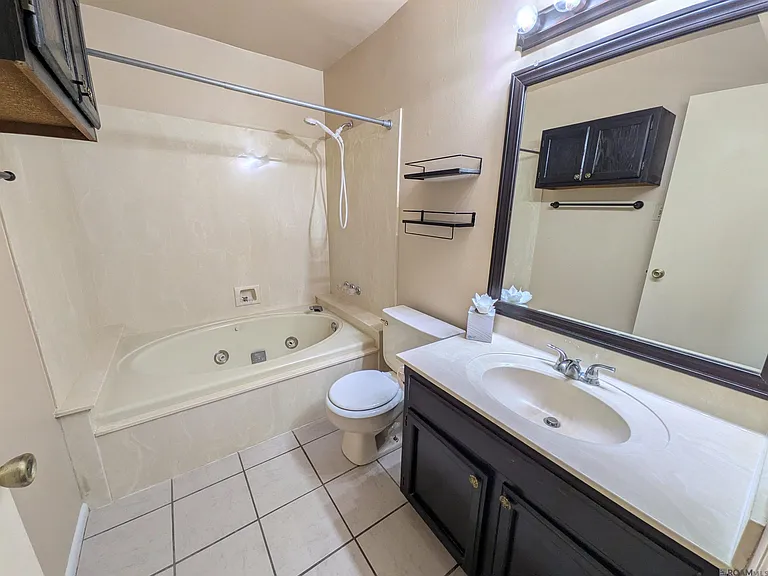 5212 Butter Creek Ln #D-1 — Photo 4