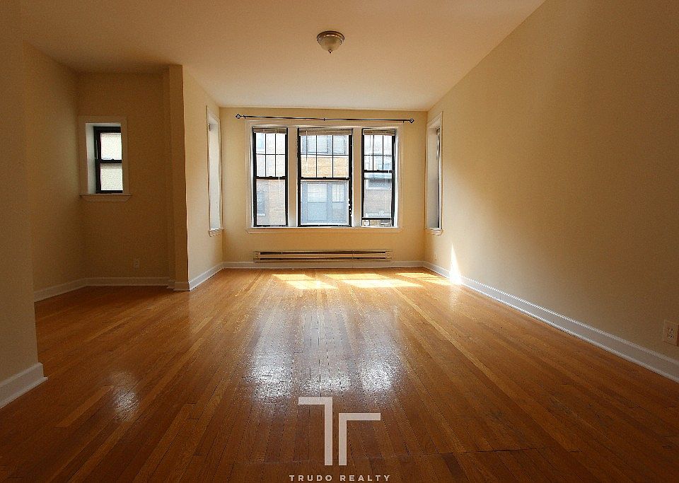 1st image of 719 W Barry Ave #721-2B