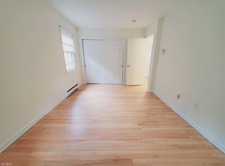 21 Leonard St, Stamford, CT 06906