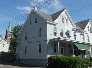 121 N Laurel St, Hazleton, PA 18201