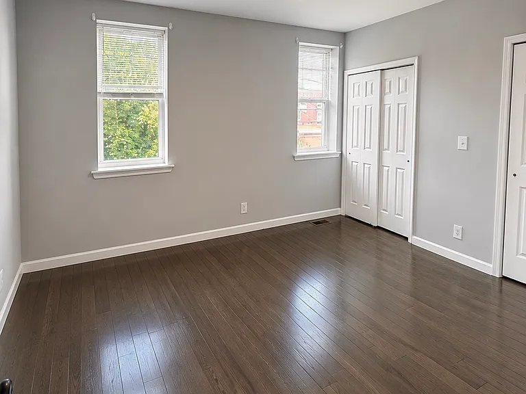 2134 Wharton St — Photo 30