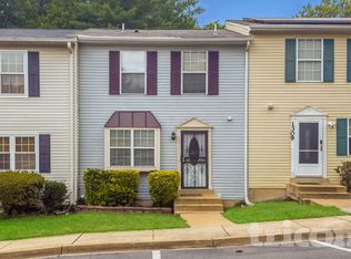 1311 Upcot Ct, Capitol Heights, MD 20743