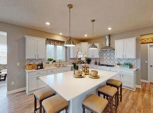 6487 Agate Trl, Inver Grove Heights, MN 55077