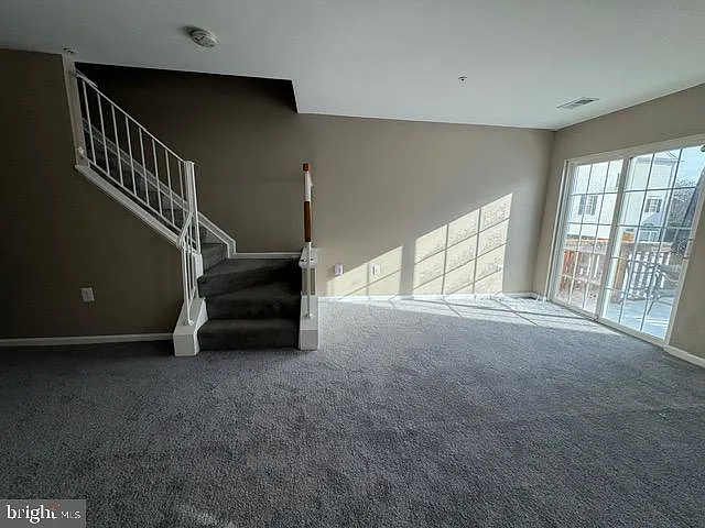 2459 Wentworth Dr — Photo 26
