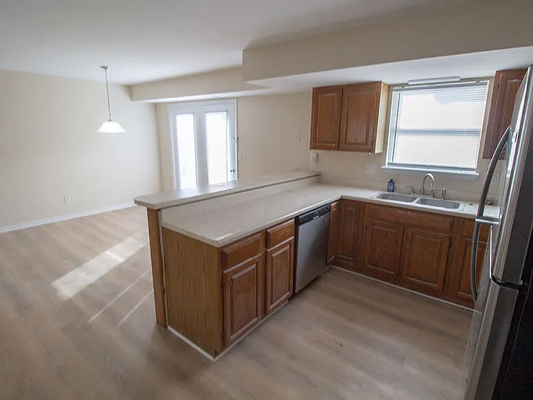 3713-3715 Hermitage Rd — Photo 7