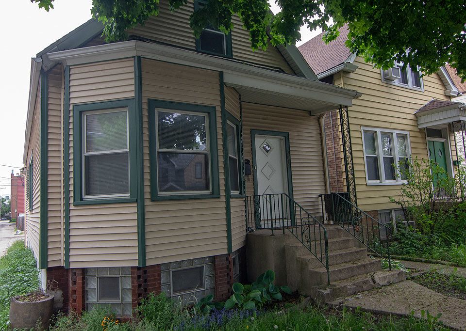 1st image of 2814 Maplewood Dhfs