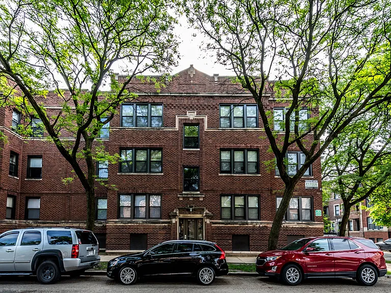 5015 S Champlain — Photo 14