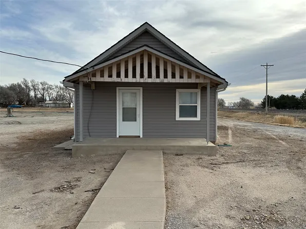 114 S 5th St, Cimarron, KS 67835