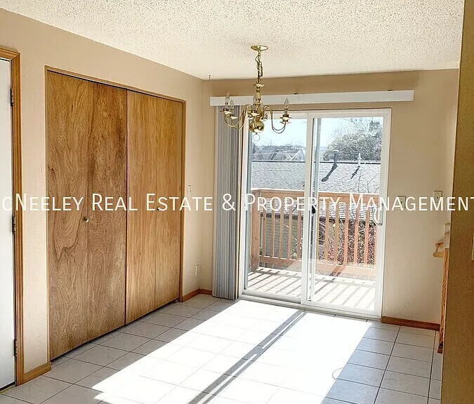 2729 214th Ave — Photo 5