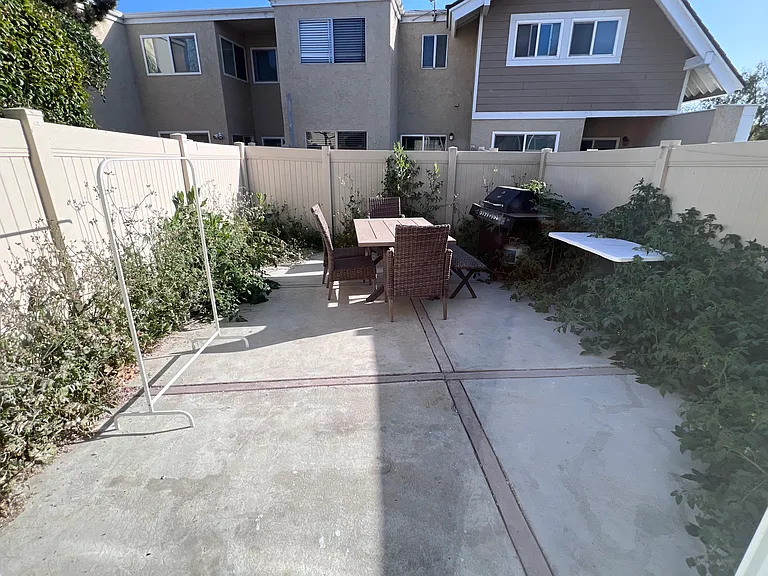 123 Oval Rd — Photo 16