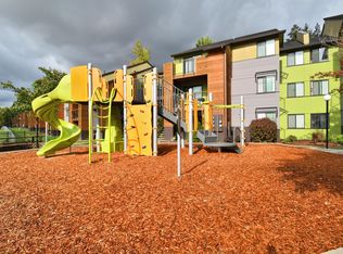 Squires Court Apartments, Clackamas, OR 97015