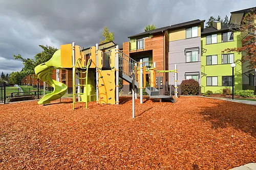 Squires Court Apartments Photo 1