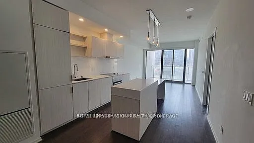 12 Bonnycastle St W #202 — Photo 4