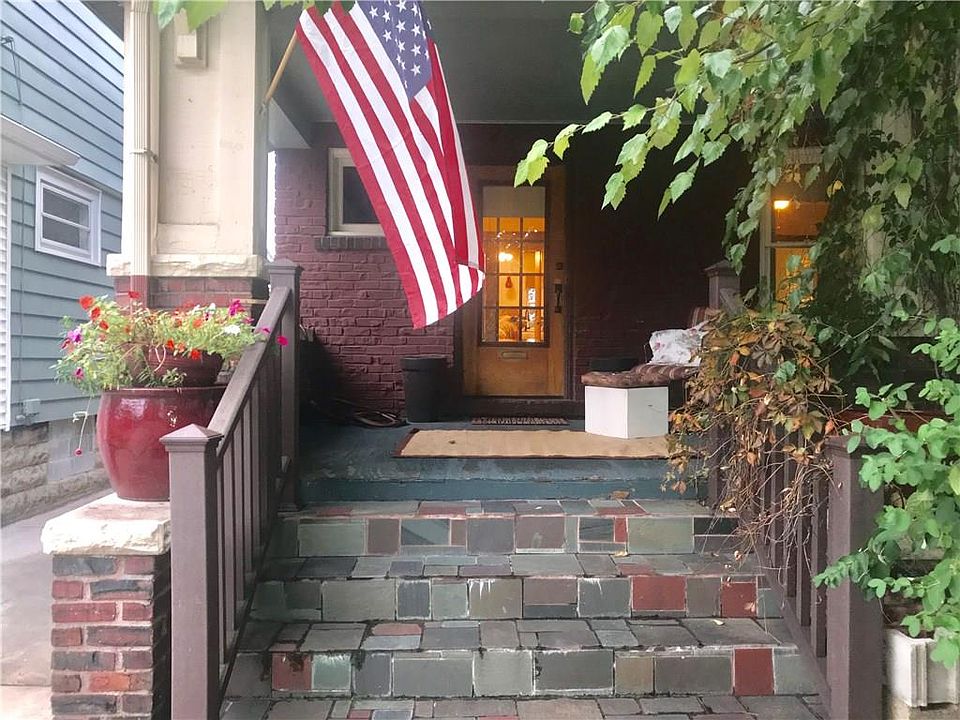 1st image of 834 Weschler Ave