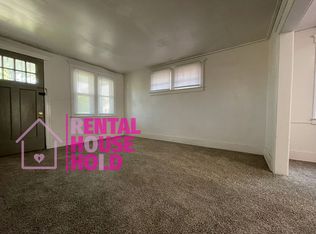 15330 Petoskey Ave, Detroit, MI 48238