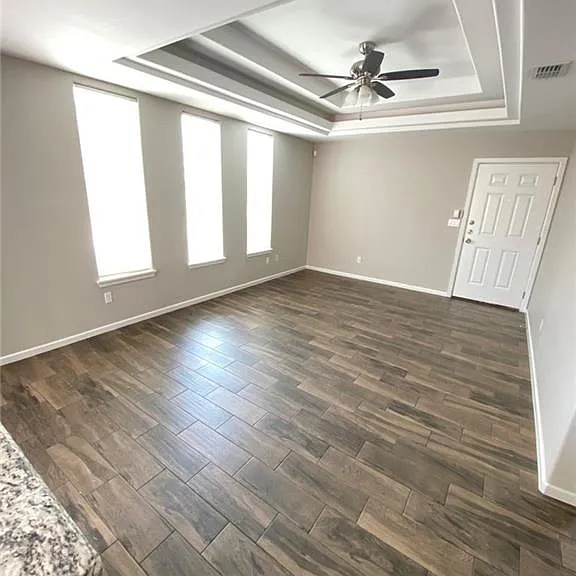 705 Cathedral Hl #1 — Photo 5