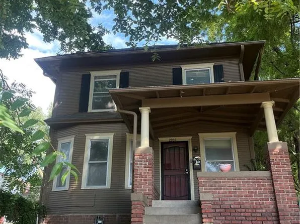 2301 Angelique St, Saint Joseph, MO 64501