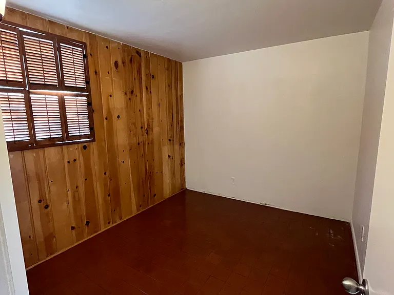 5035 E Scarlett St — Photo 17