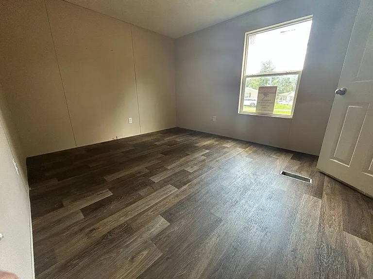 302 Autumn Ln #37 — Photo 17
