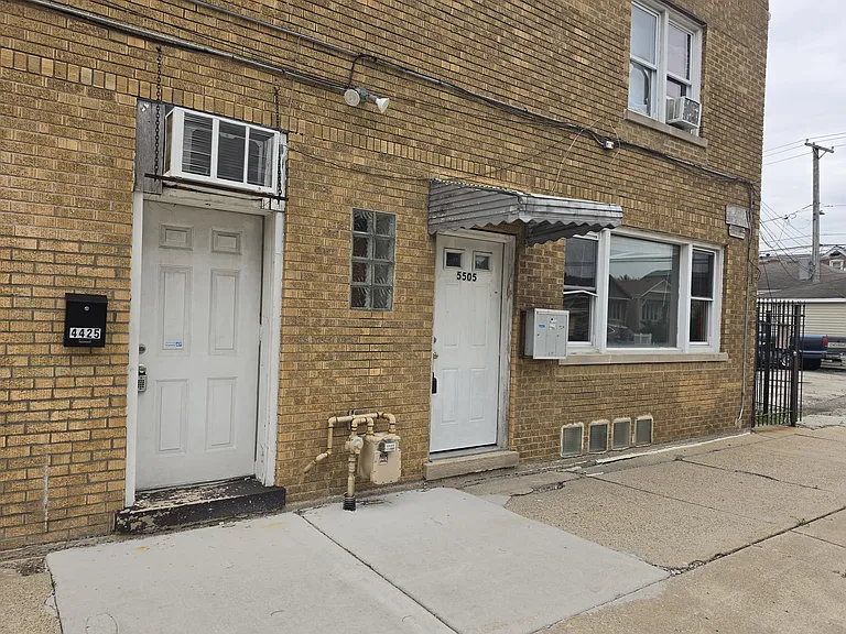 4425 W 55th St #1R — Photo 10