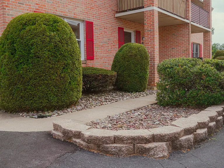 4 Milford Ct #M3 — Photo 12