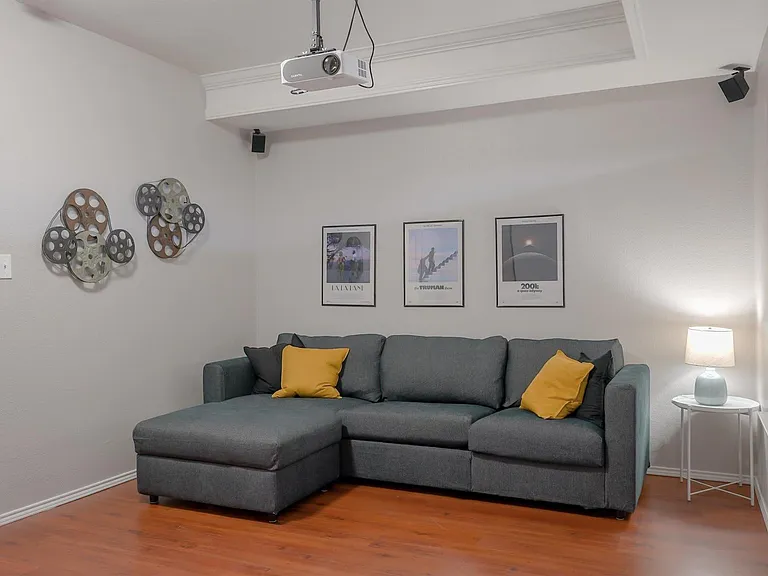 2808 Wales Ct — Photo 28