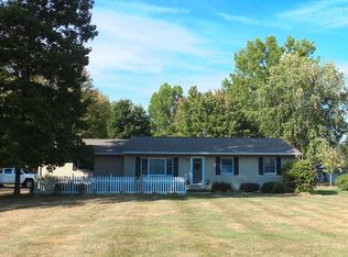 3225 Shellhart Rd, Barberton, OH 44203