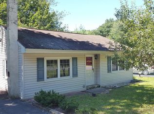 5213 5th Ave, Pocono Summit, PA 18346