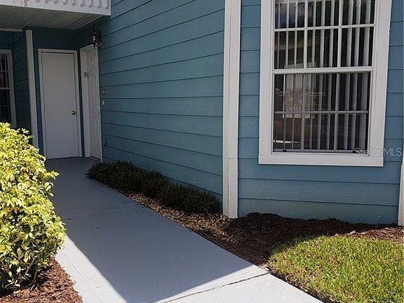 2nd image of 8703 Knightsbridge Ct APT B