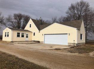 229 Rake Ave, Garner, IA 50438