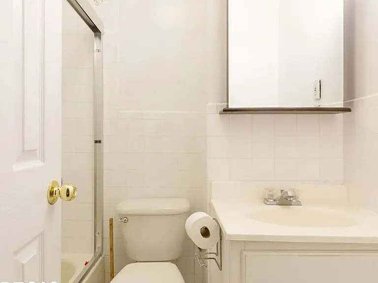 110 Mulberry St #6 — Photo 10