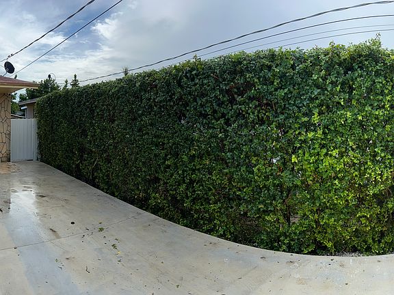 Pano of Front Entrace
