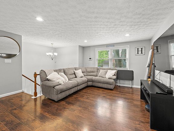 4th image of 4373 Valley Quail Blvd S
