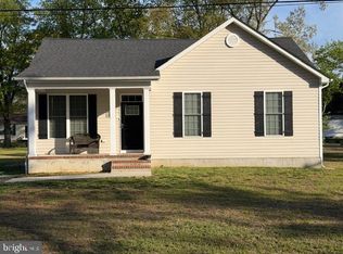 209 3rd St, Crumpton, MD 21628