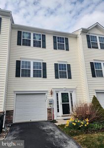384 Larose Dr, Coatesville, PA, 19320