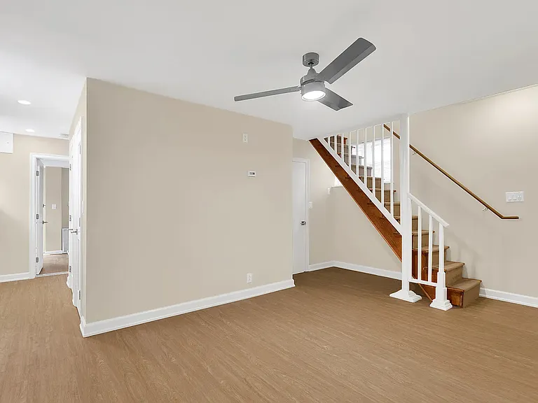 6142 Delafield Ave #1 — Photo 8