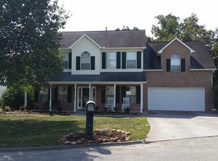 8228 Blarney Ln, Knoxville, TN 37923