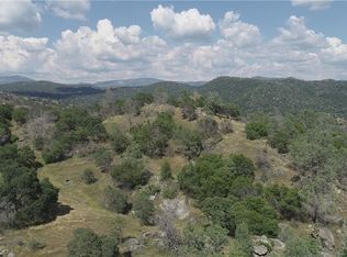 35 Hidden Valley Rd, Mariposa, CA 95338