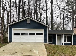 823 Longfellow Ct, Stone Mountain, GA 30088