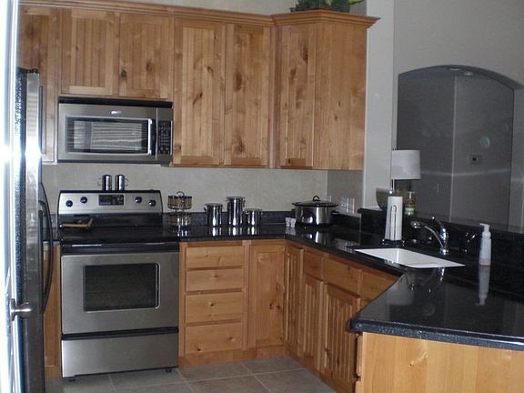 2nd image of 1377 W Stone Meadow Dr