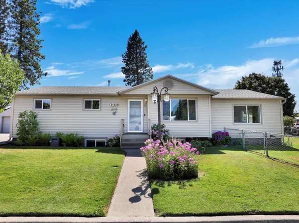 1211 W Rosewood Pl, Spokane, WA 99208