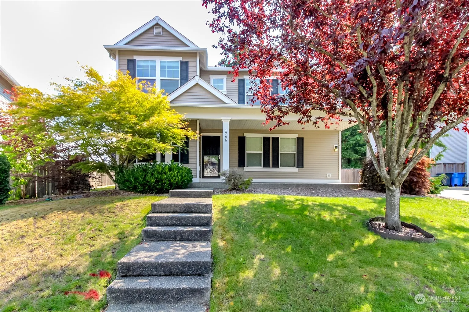 1786 Burnside Avenue photo 1