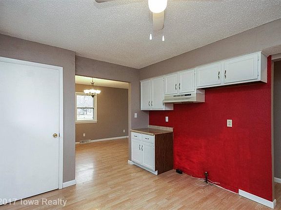 5th image of 1611 W 5th Ave