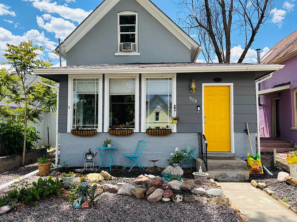 519 W Main St