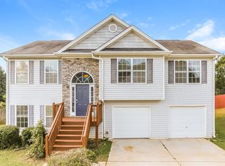 4809 Camelot Dr, Douglasville, GA 30135