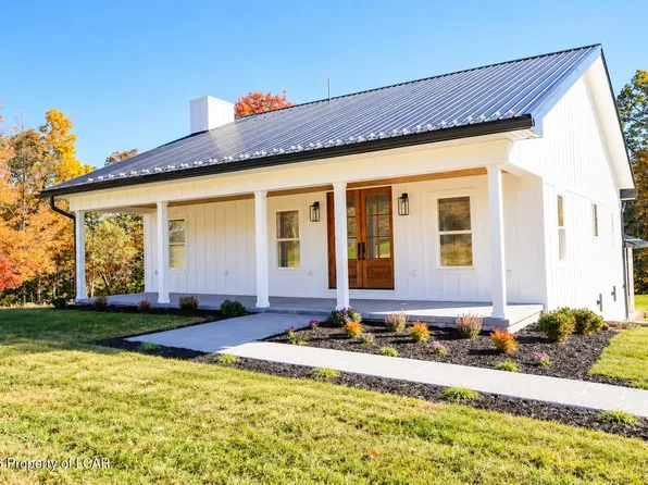 3934 Saint Marys Rd, Wapwallopen, PA 18660