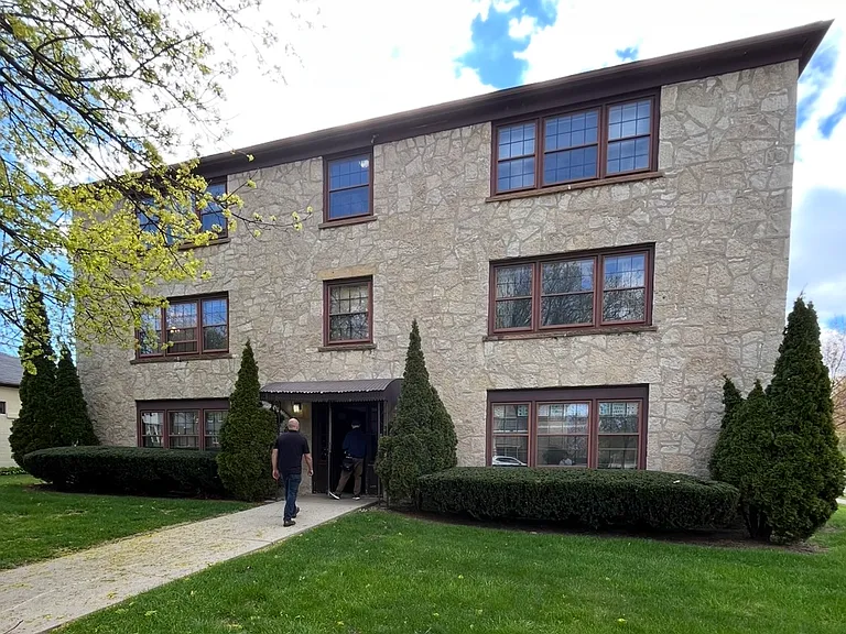 4204 N Olsen Ave #1 — Photo 1