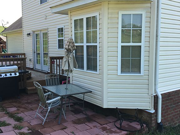 5th image of 535 Windsor Dr