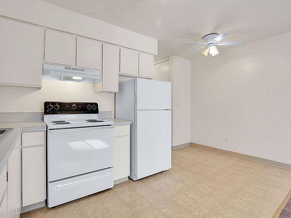 2nd image of 3933 SE Francis St #167-14