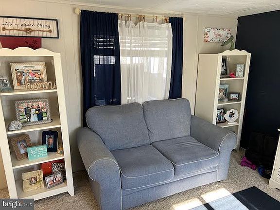 4th image of 21697 D St #16651